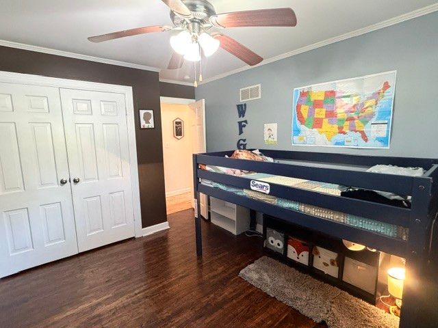504 Franklin Dr, Paris, TN 38242