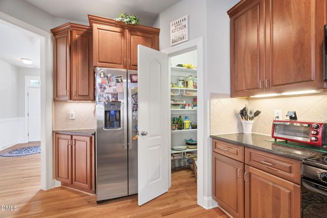 106 Alden Village Court, Cary, NC 27519