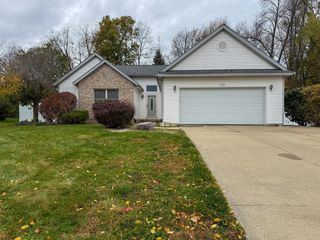 194 Black Cherry Lane, Battle Creek, MI 49015