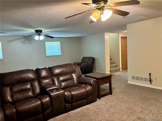 116 Valleywood Court, Bethalto, IL 62010