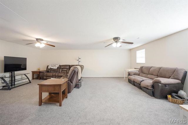 116 Valleywood Court, Bethalto, IL 62010