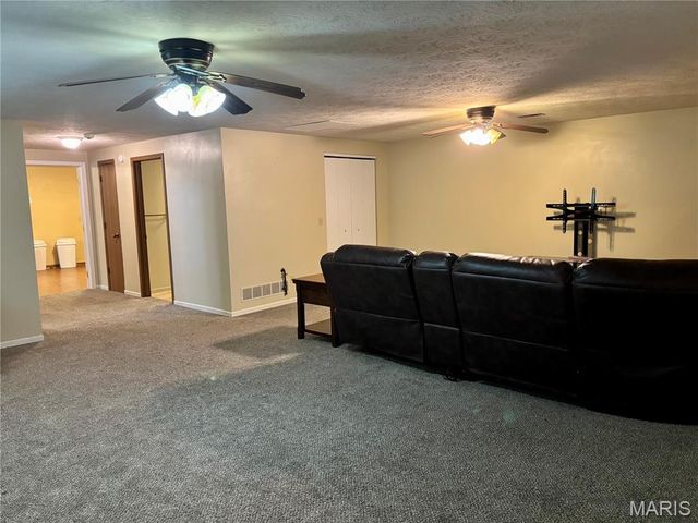 116 Valleywood Court, Bethalto, IL 62010