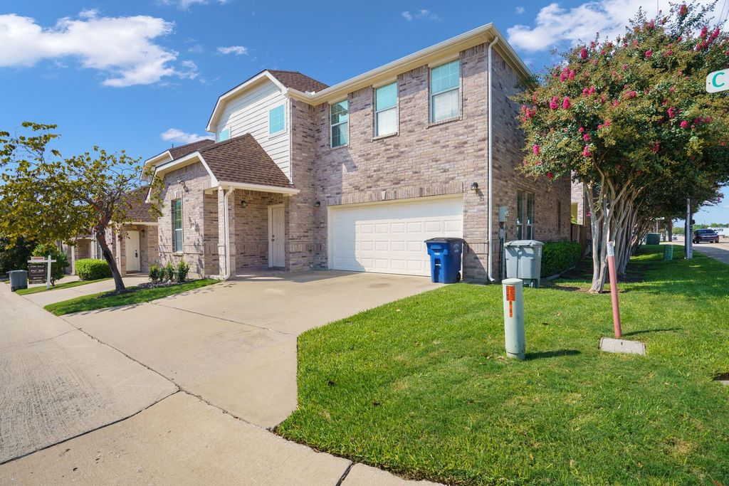 6407 Capulet Place, Dallas, TX 75252