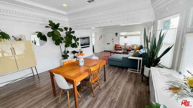 3489 2nd Avenue, Los Angeles, CA 90018