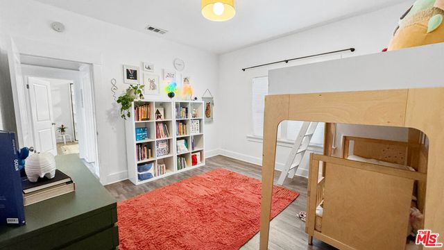 3489 2nd Avenue, Los Angeles, CA 90018