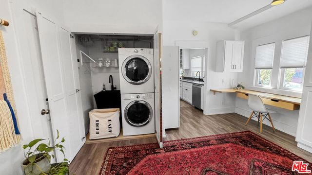 3489 2nd Avenue, Los Angeles, CA 90018