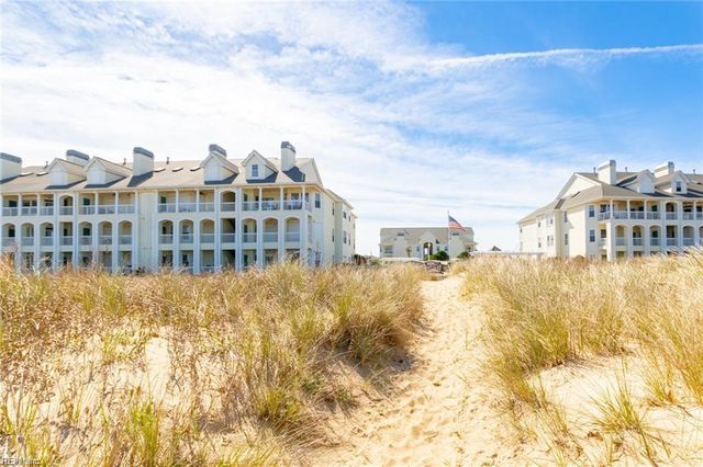 3232 Silver Sands Cir Apt 201, Virginia Beach, VA 23451