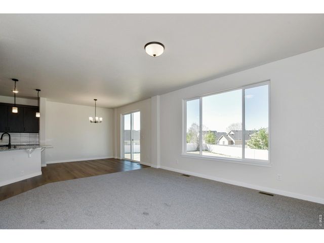 1144 Bitterroot Ct, Johnstown, CO 80534