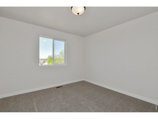 1144 Bitterroot Ct, Johnstown, CO 80534