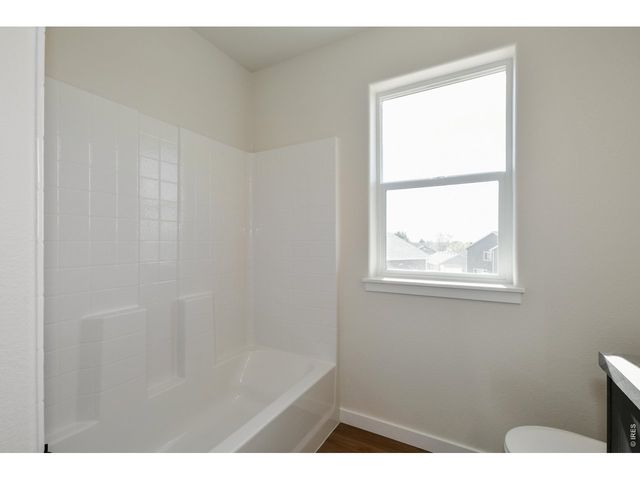 1144 Bitterroot Ct, Johnstown, CO 80534