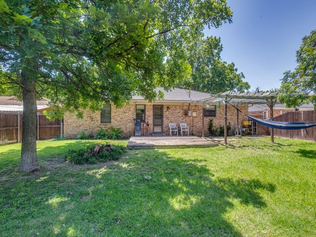 1708 Cordell Street, Denton, TX 76201