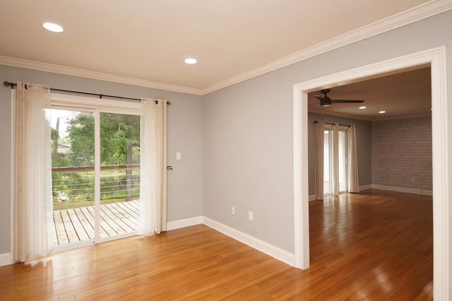 1016 Pine Lake Drive, Niceville, FL 32578