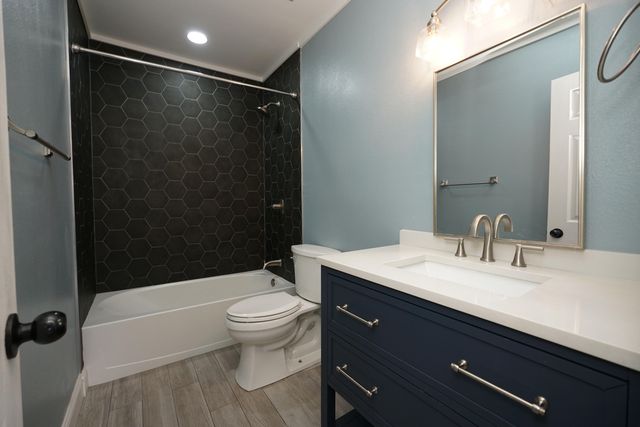 1016 Pine Lake Drive, Niceville, FL 32578