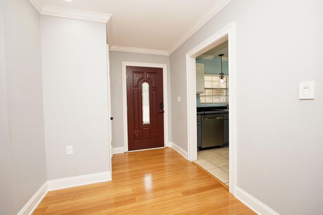 1016 Pine Lake Drive, Niceville, FL 32578