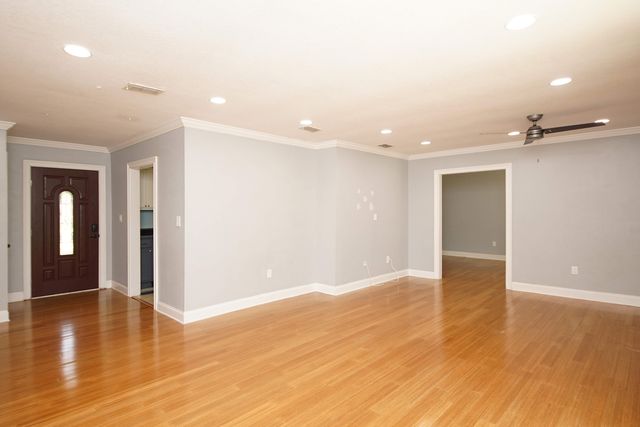 1016 Pine Lake Drive, Niceville, FL 32578