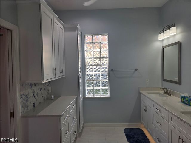 8468 Brittania DR, Fort Myers, FL 33912