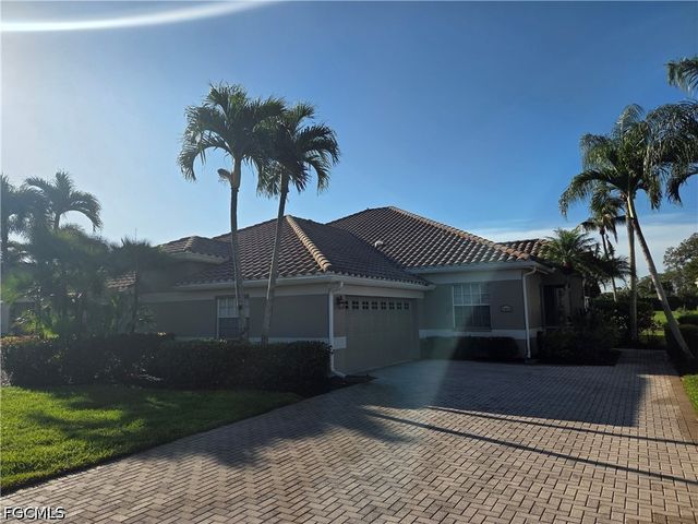 8468 Brittania DR, Fort Myers, FL 33912