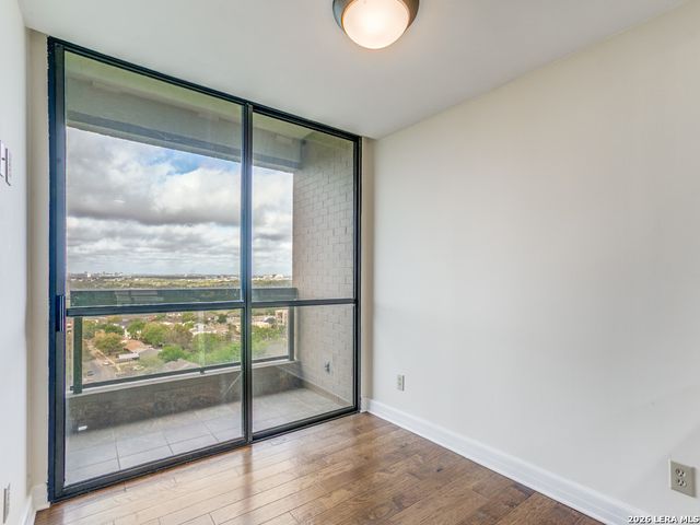 7887 Broadway Apt 905, San Antonio, TX 78209