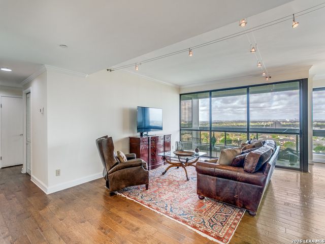 7887 Broadway Apt 905, San Antonio, TX 78209