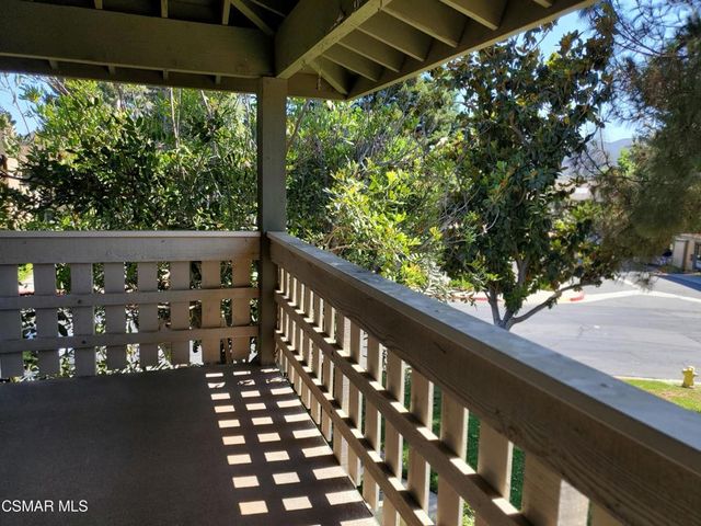 427 Arbor Lane Court 206, Thousand Oaks, CA 91360