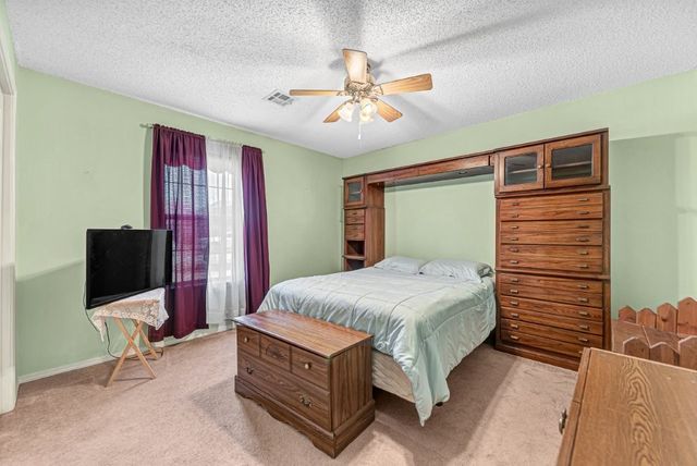 1204 N Cardinal Drive, Rogers, AR 72756