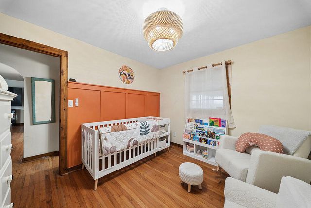 404 Sherwood Avenue, Three Oaks, MI 49128