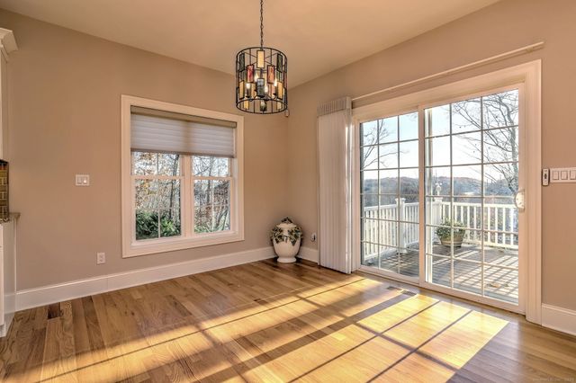 126 Wells View Road 126, Shelton, CT 06484