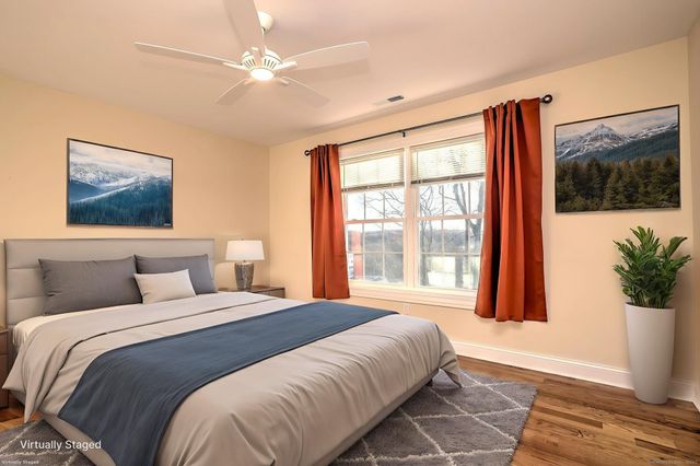 126 Wells View Road 126, Shelton, CT 06484