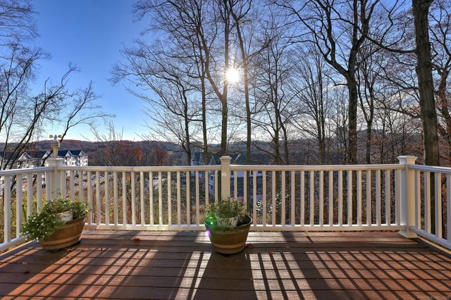 126 Wells View Road 126, Shelton, CT 06484