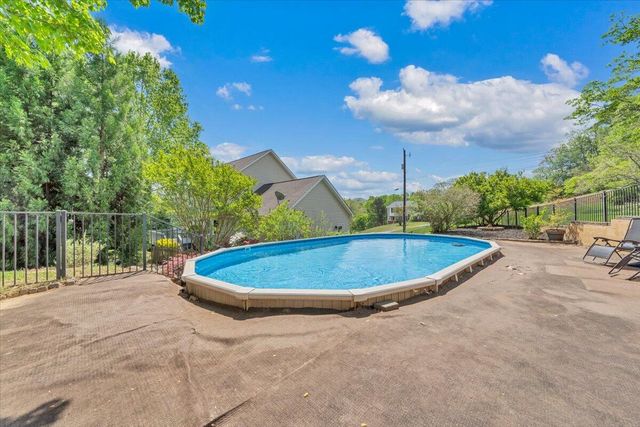 1365 Lakeridge CIR, Troutville, VA 24175