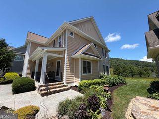 2261 Eastgate Drive E, Hiawassee, GA 30546