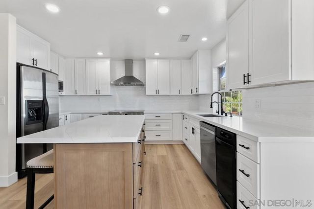 4241 Via El Dorado, Fallbrook, CA 92028
