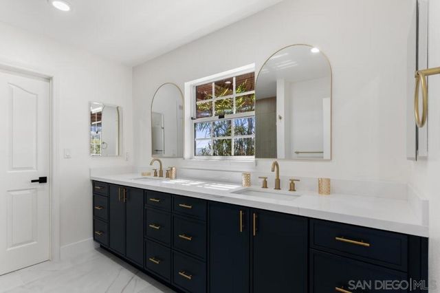 4241 Via El Dorado, Fallbrook, CA 92028