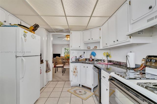 3535 Broken Woods Dr 302, Coral Springs, FL 33065