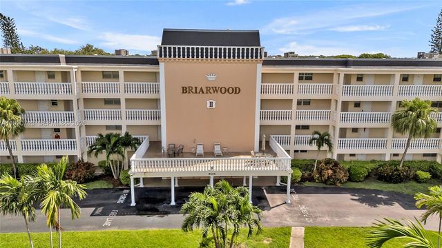 3535 Broken Woods Dr 302, Coral Springs, FL 33065