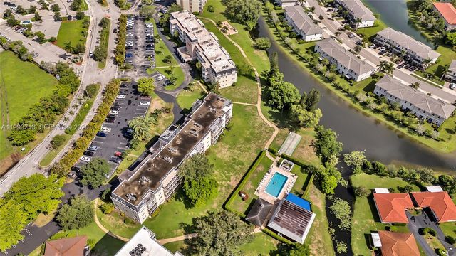 3535 Broken Woods Dr 302, Coral Springs, FL 33065