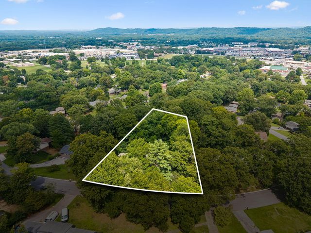 4526 Cloverdale Loop, Hixson, TN 37343