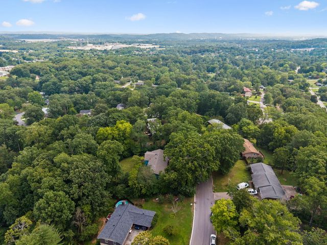 4526 Cloverdale Loop, Hixson, TN 37343