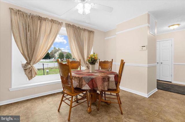 2450 SHAWNEE LN, Waldorf, MD 20601