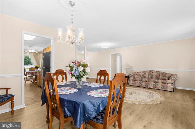 2450 SHAWNEE LN, Waldorf, MD 20601