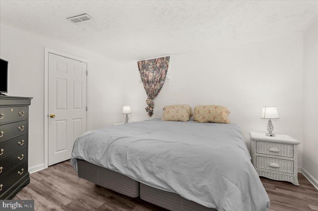 2450 SHAWNEE LN, Waldorf, MD 20601
