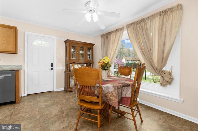 2450 SHAWNEE LN, Waldorf, MD 20601