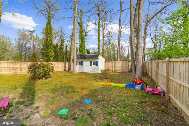 2450 SHAWNEE LN, Waldorf, MD 20601