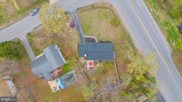 2450 SHAWNEE LN, Waldorf, MD 20601
