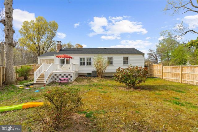 2450 SHAWNEE LN, Waldorf, MD 20601