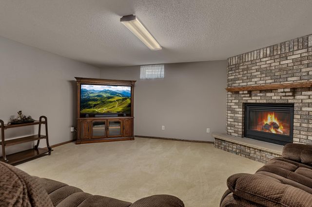1213 4 1/2 Avenue N, Sauk Rapids, MN 56379
