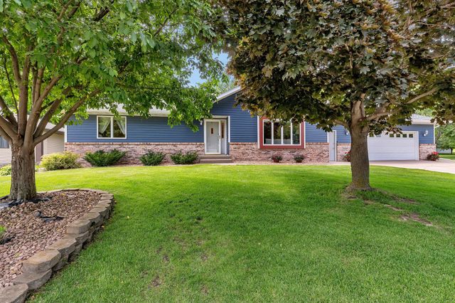 1213 4 1/2 Avenue N, Sauk Rapids, MN 56379