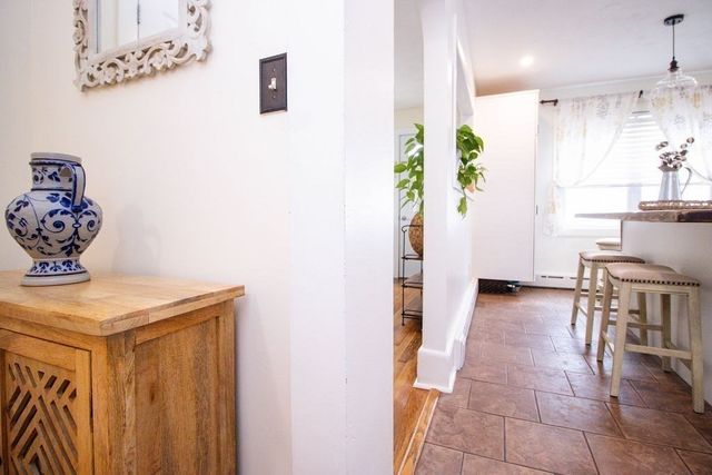 239 Conduit St, New Bedford, MA 02745