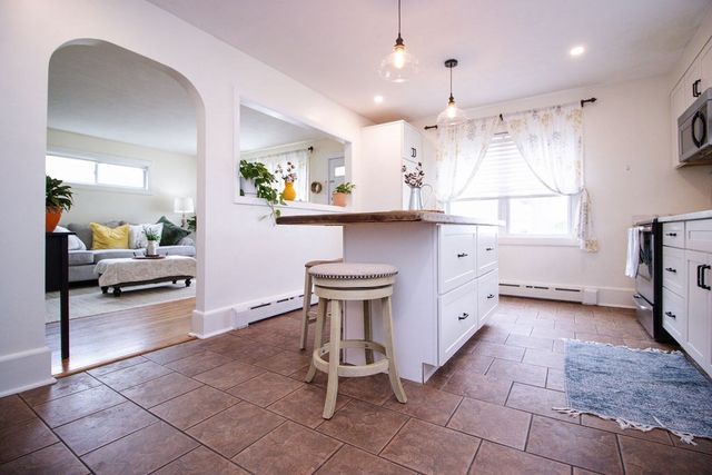 239 Conduit St, New Bedford, MA 02745