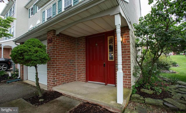 755 ROBIN HILL CIR, York, PA 17404